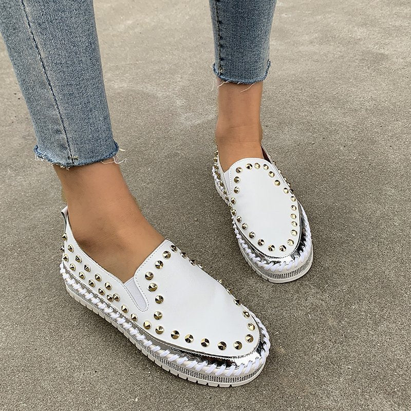 Fashion Rivet Shoes Flat Sneakers Women - Belvar