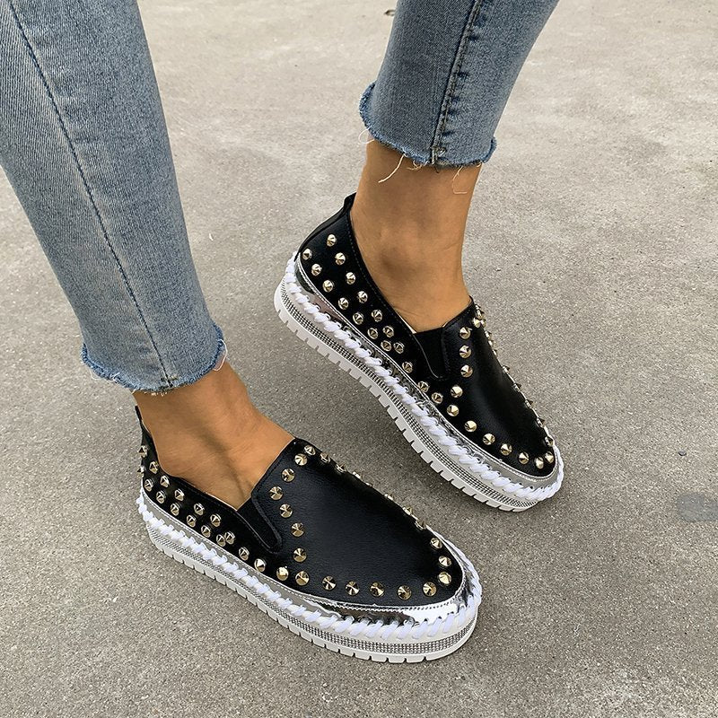 Fashion Rivet Shoes Flat Sneakers Women - Belvar