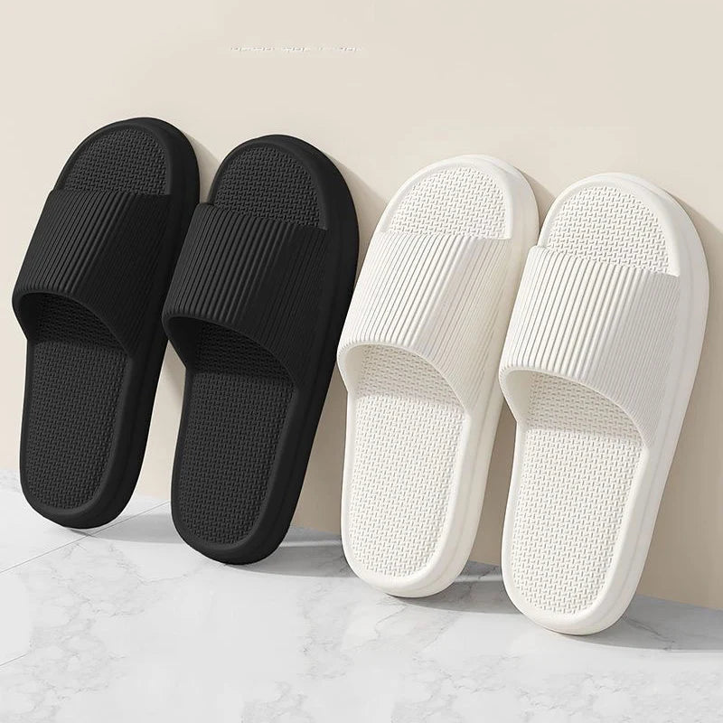 Summer Slippers For Women Men Soft Lightweight Indoor Home Slides Cloud Slipper Men Flat Sandals Beach Shoes Man Male Flip Flops