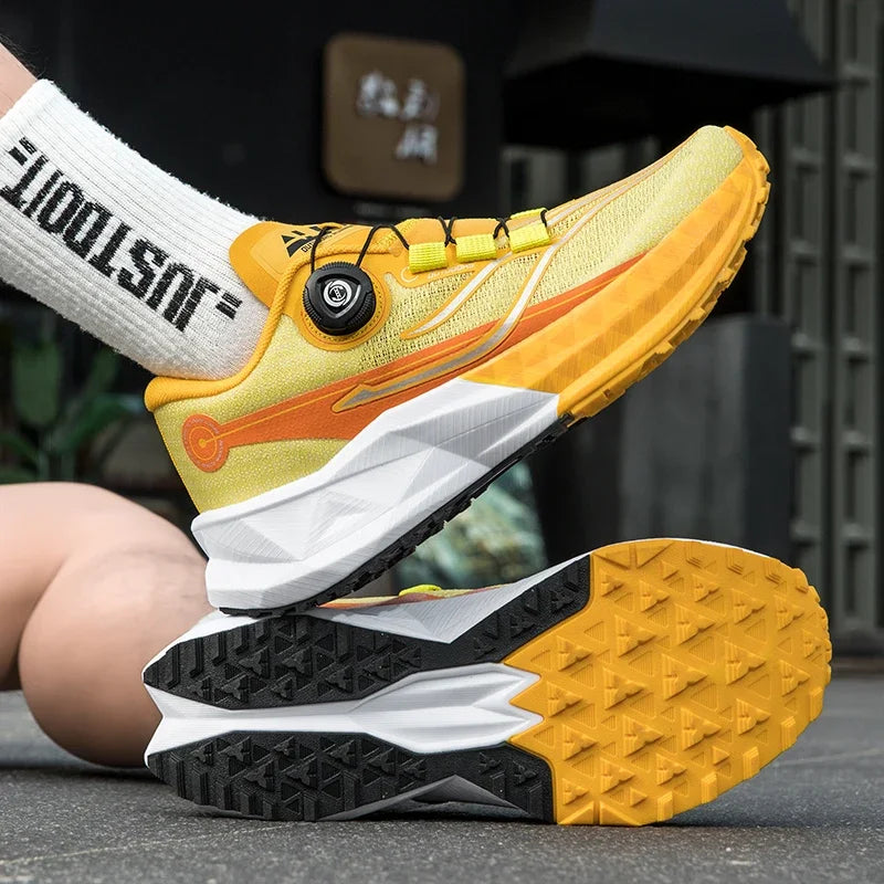 Steel-toed shoesMen's Running Shoes Fashionable Casual Large Size Summer Breathable Mesh Surface Wear Resistant Lightweight Spor - Belvar