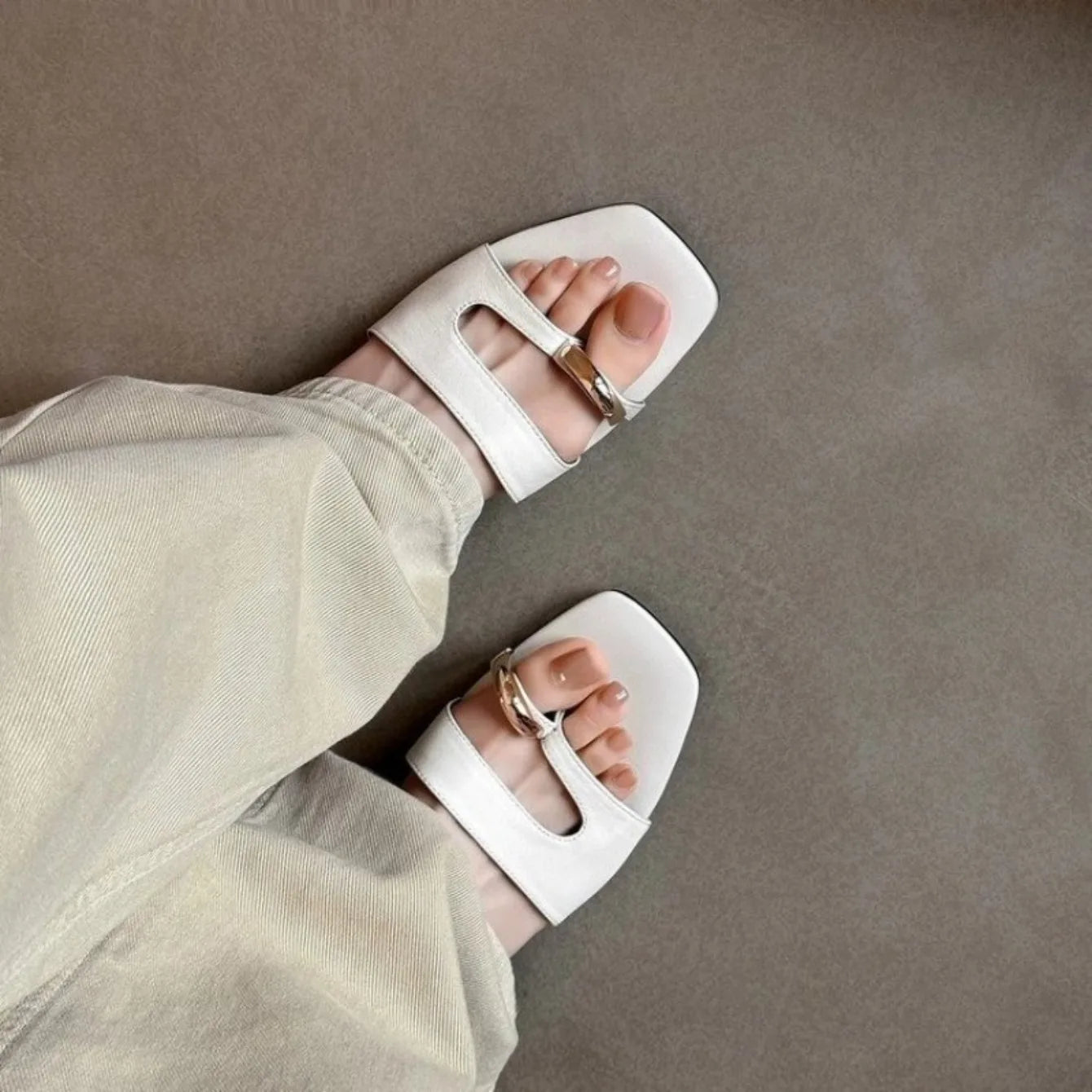 Women Slippers Casual Anti-slip Designer Comfortable Outdoor Sandals Fashion Elegant Flat Shoes Summer New Slides Women Slippers - Belvar