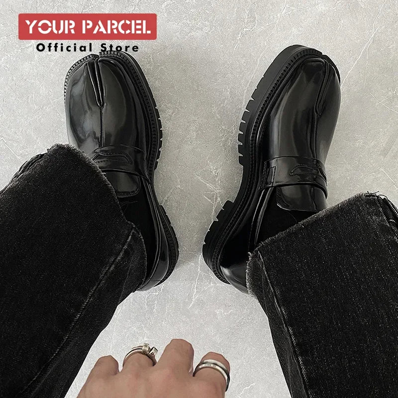 Split toe horseshoe shoes for men's thick sole Loafer shoes Tabi shoes patent leather Korean version trend casual leather shoes - Belvar