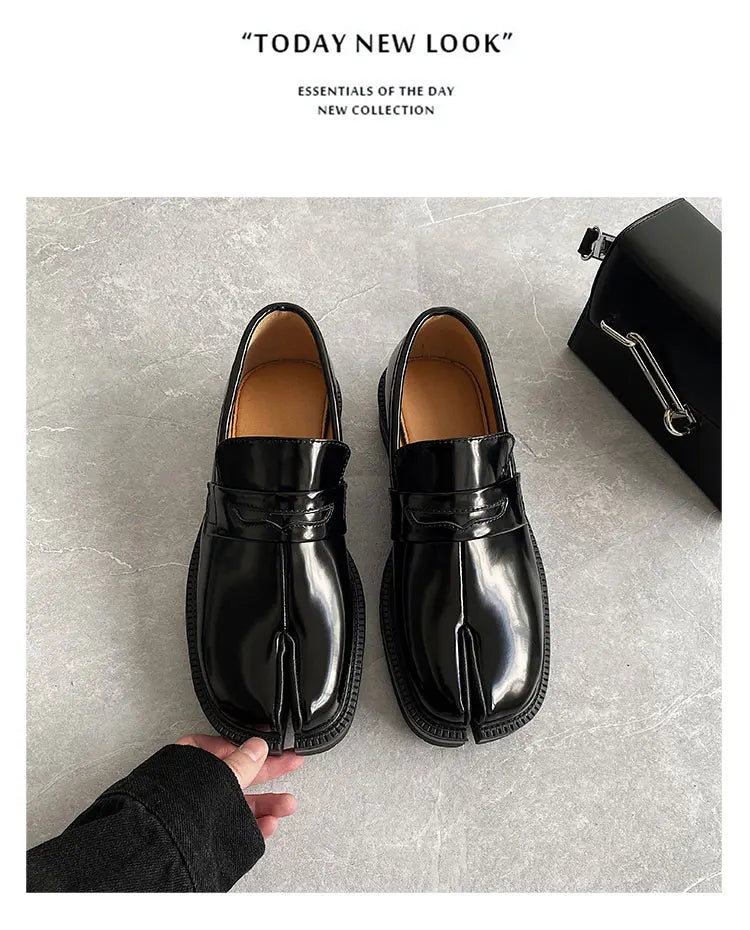 Split toe horseshoe shoes for men's thick sole Loafer shoes Tabi shoes patent leather Korean version trend casual leather shoes - Belvar