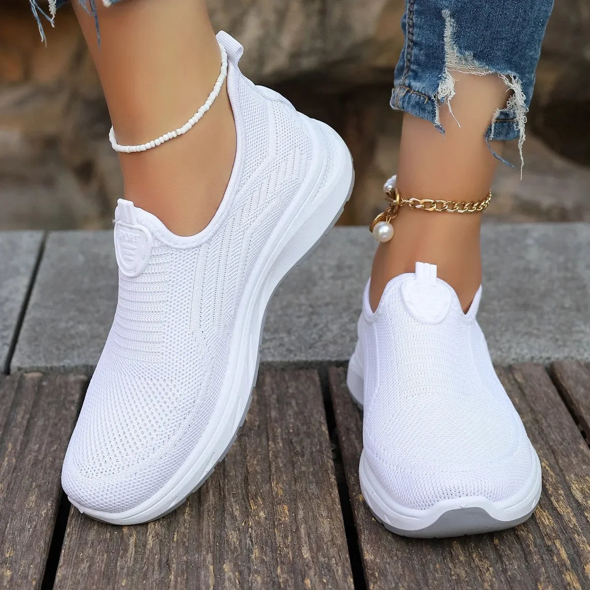 Shoes for Women Lightweight Breathable Big Size Lady Flats Slip on Casual Shoes Outdoor Sport Tennis Shoes Fashion Sneakers