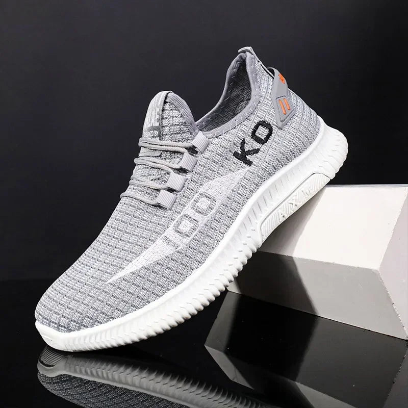 Men's Spring/Autumn Athletic Shoes: Breathable & Comfortable Casual Footwear for Sports Enthusiasts - Belvar