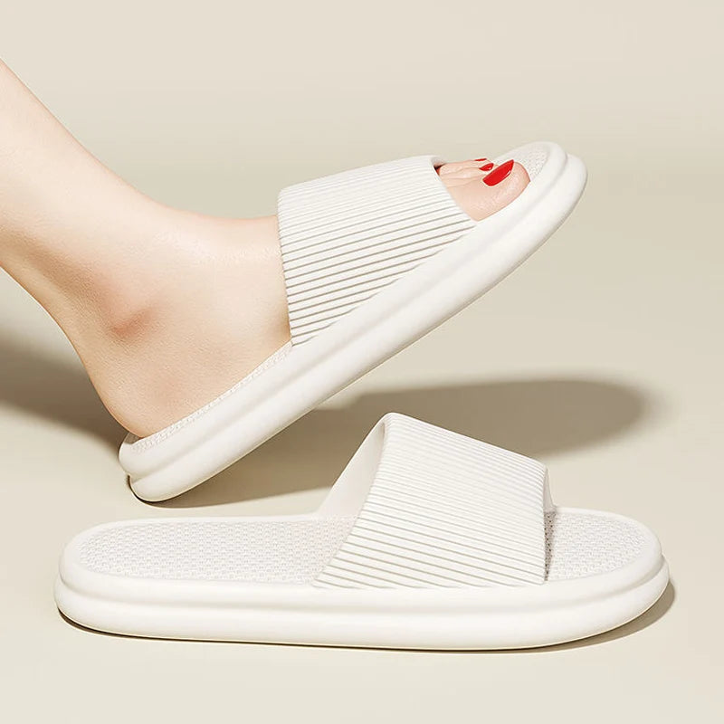 Summer Slippers For Women Men Soft Lightweight Indoor Home Slides Cloud Slipper Men Flat Sandals Beach Shoes Man Male Flip Flops