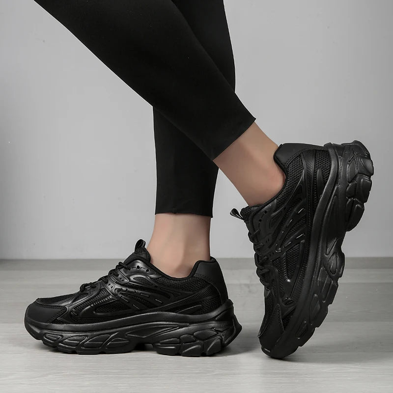 Women's low top sports shoes breathable white lace up walking sports shoes casual matching running thick sports shoes
