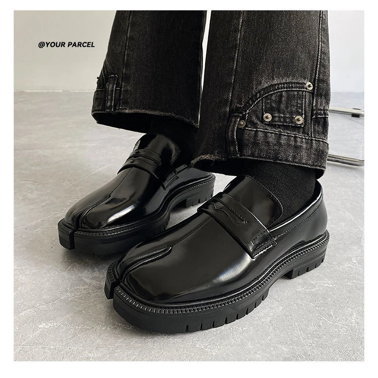 Split toe horseshoe shoes for men's thick sole Loafer shoes Tabi shoes patent leather Korean version trend casual leather shoes - Belvar