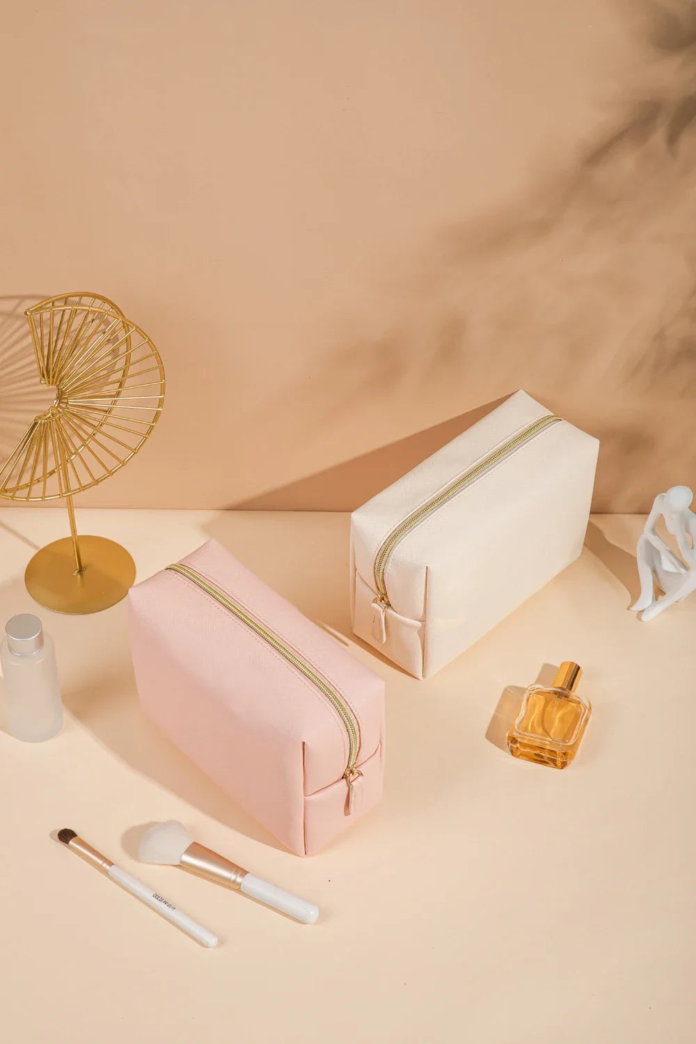 1pcs PU Leather Portable Toiletry Bags Waterproof Travel Make Up Bags for Women Small Medium Large Cosmetic Organizer Bags