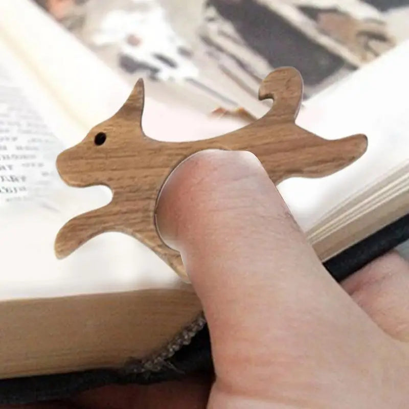 1pcs Wooden mini Cat Dog Reading Bookmarks Rings School Supplies Student Pages Guide Marking Sign Book Page Holder