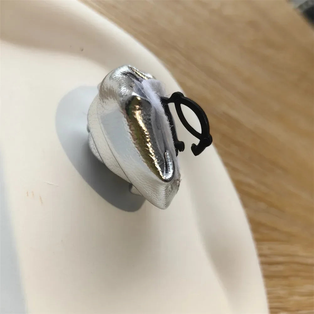 1PCS New Fashion Shoelaces Clips Buckle Decorations Shoe Buckle for Sneaker Leather Rose Bow Heart Shoe Charms Shoes Accessories
