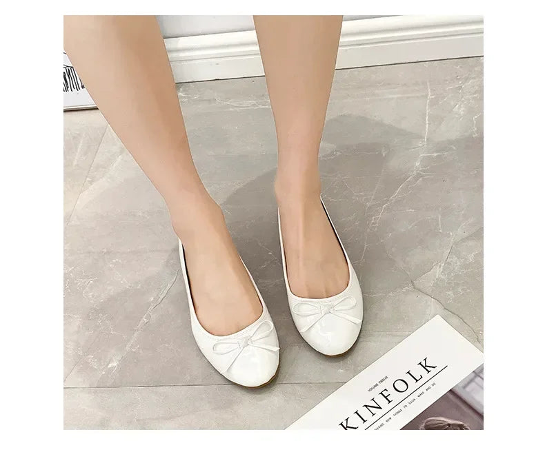 Ballet Flats Shoes Women Classics Casual Loafers Red Patent Leather Lady Fashion Design Bowknot Shoes for Woman's Spring/Autumn - Belvar