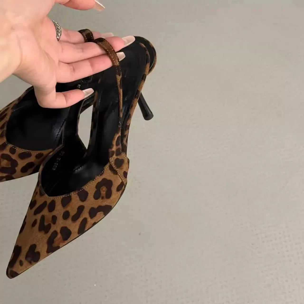 Women High Heels 2025 Summer New Fashion Pointed Toed Pumps Female Stiletto Slingback Shallow Weddings Bridal Shoes Zapatos - Belvar