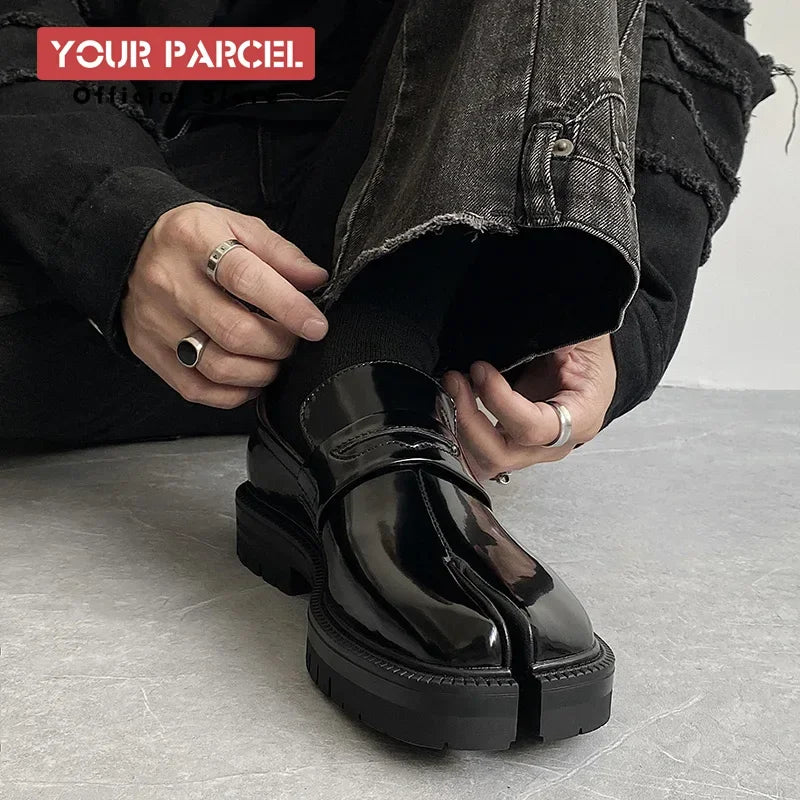 Split toe horseshoe shoes for men's thick sole Loafer shoes Tabi shoes patent leather Korean version trend casual leather shoes - Belvar