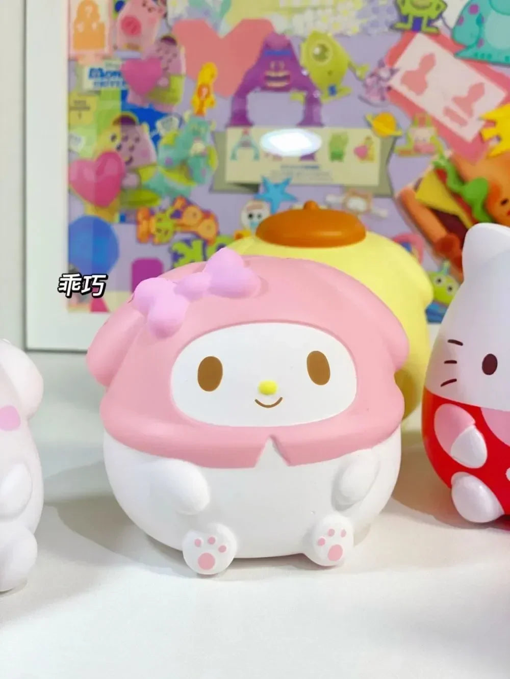 Sanrio Kawaii Melody Decompression Kuromi Cinnamoroll Stress Relief Squishy Anime Cartoon Children's Hand Pinch Toy Healing Gift