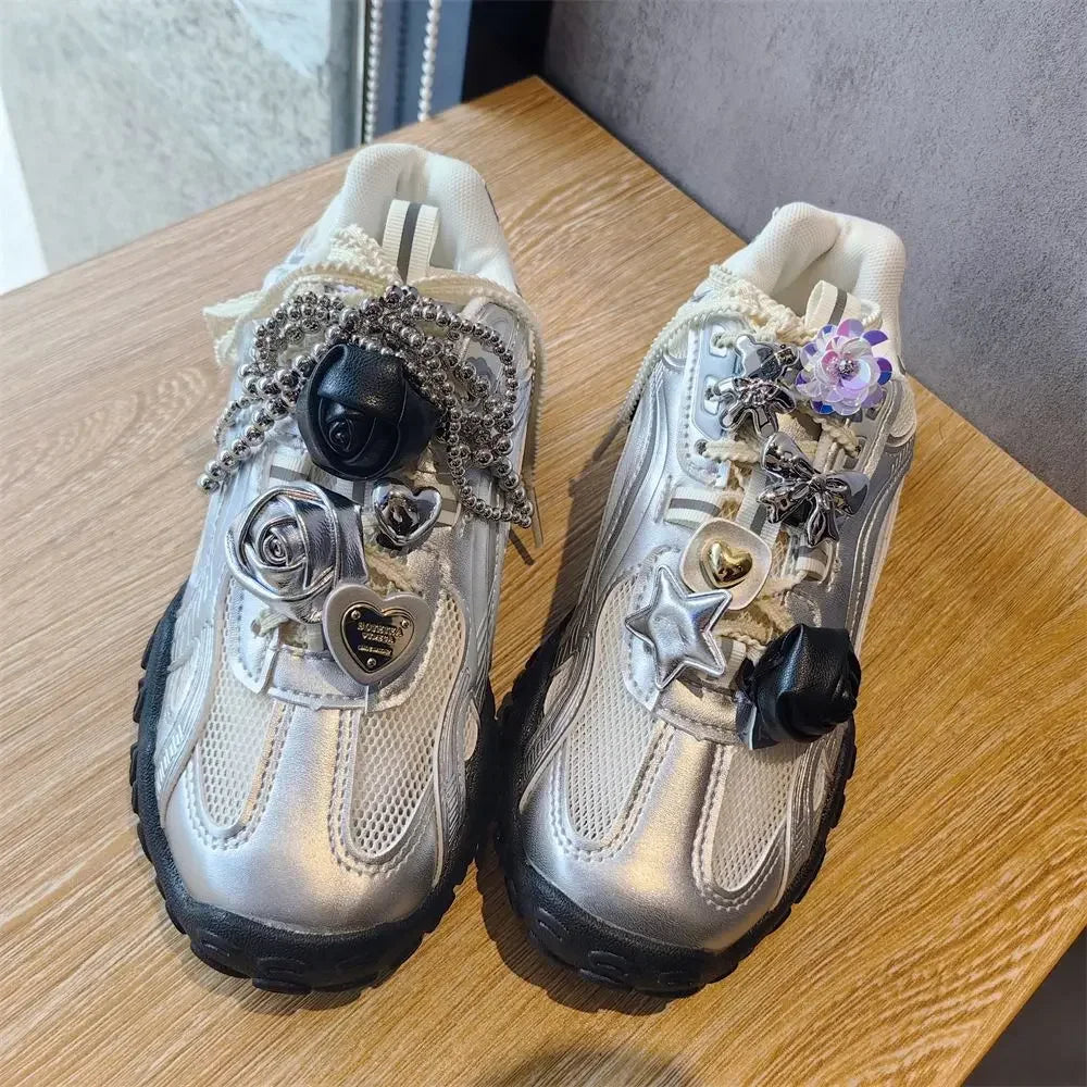 1PCS New Fashion Shoelaces Clips Buckle Decorations Shoe Buckle for Sneaker Leather Rose Bow Heart Shoe Charms Shoes Accessories
