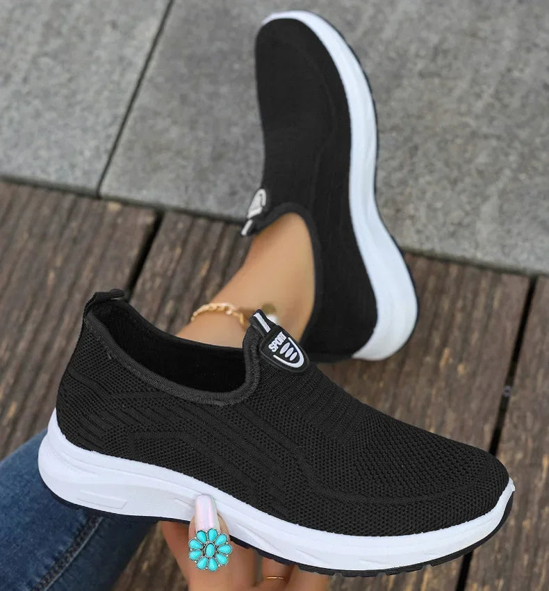 Shoes for Women Lightweight Breathable Big Size Lady Flats Slip on Casual Shoes Outdoor Sport Tennis Shoes Fashion Sneakers