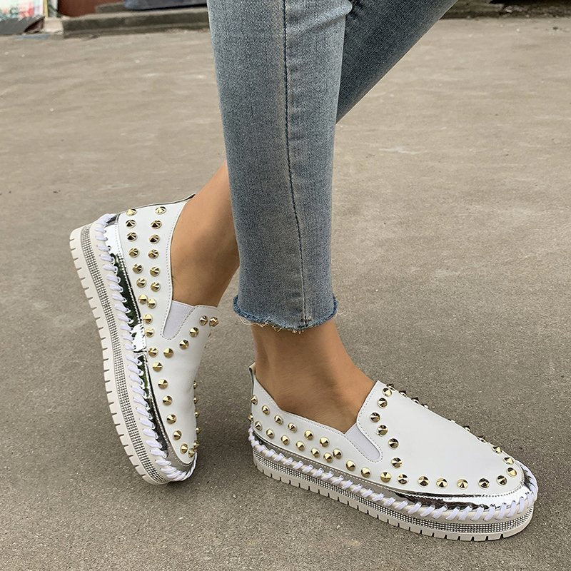 Fashion Rivet Shoes Flat Sneakers Women - Belvar