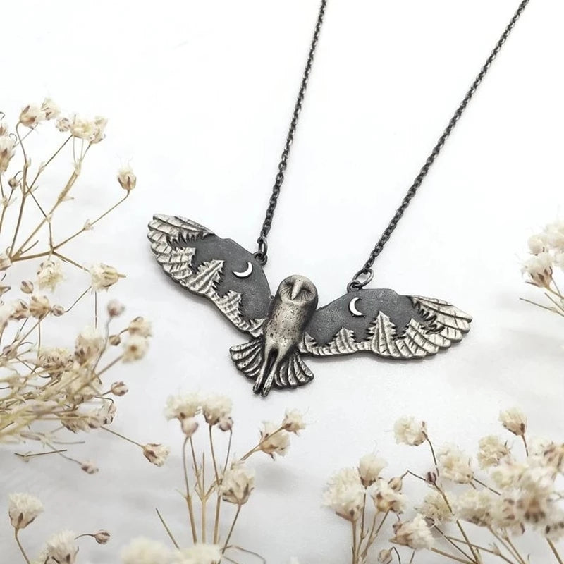 [Silvery Owl Pendant Animal Totem] Vintage Silvery Owl Pendant Necklace Witch Moon Phase Art Necklace Ladies Animal Totem Necklace Jewelry Gift
