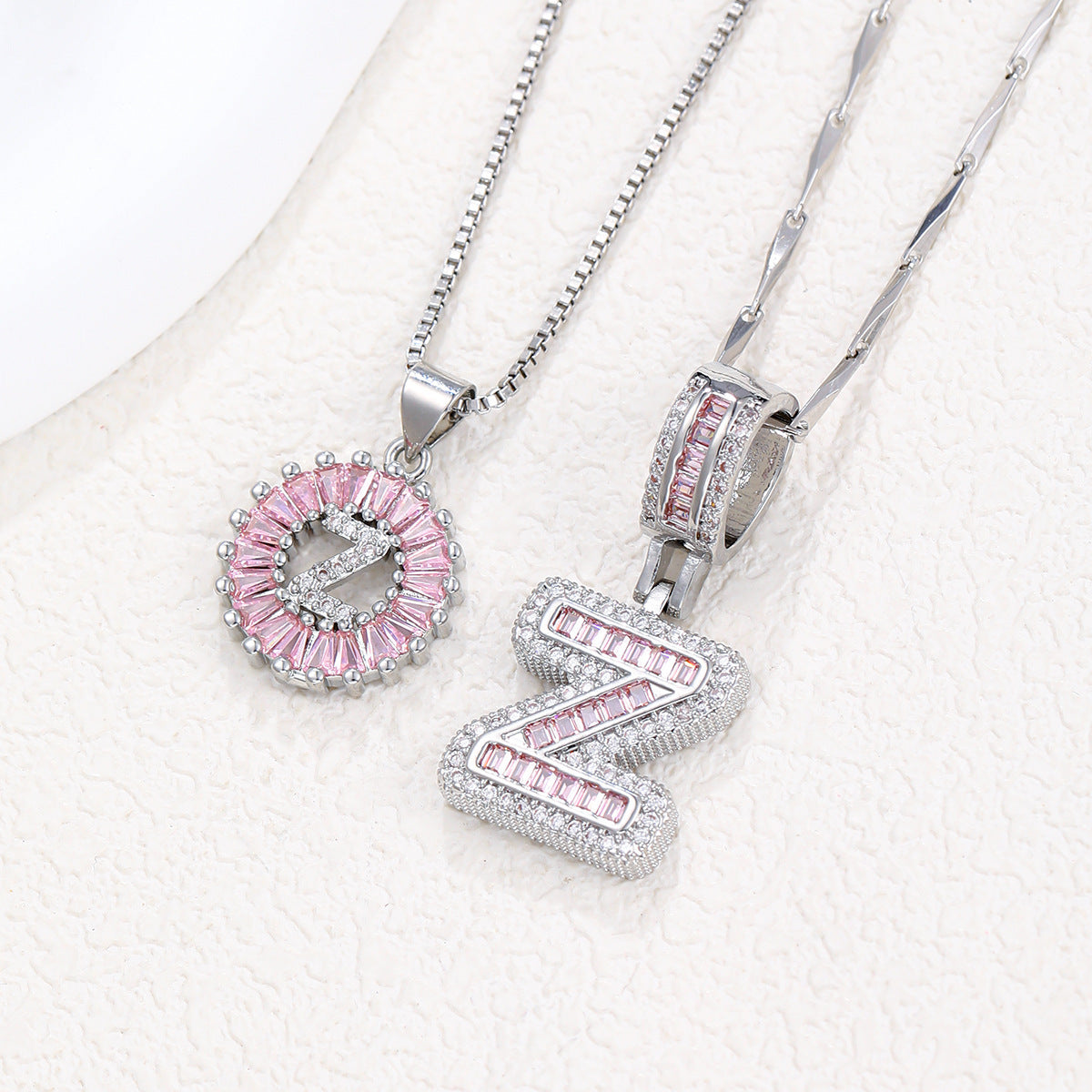 Rock Sugar 26-letter Pendant Necklace For Women, Copper Inlaid Zircon Round Flower Jewelry Set