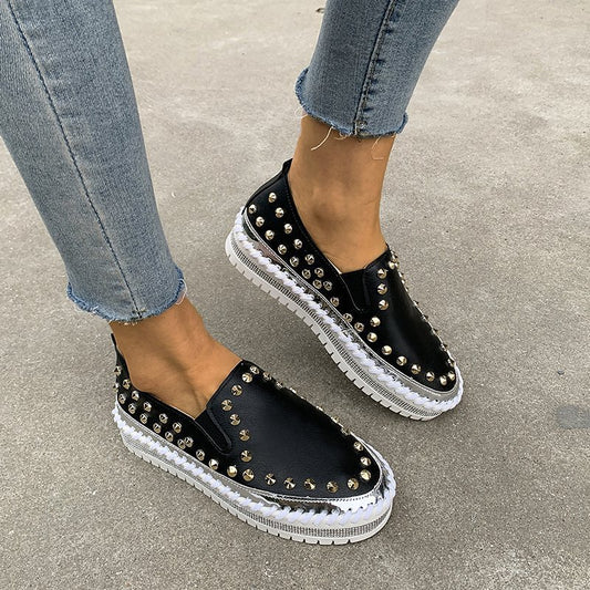 Fashion Rivet Shoes Flat Sneakers Women - Belvar
