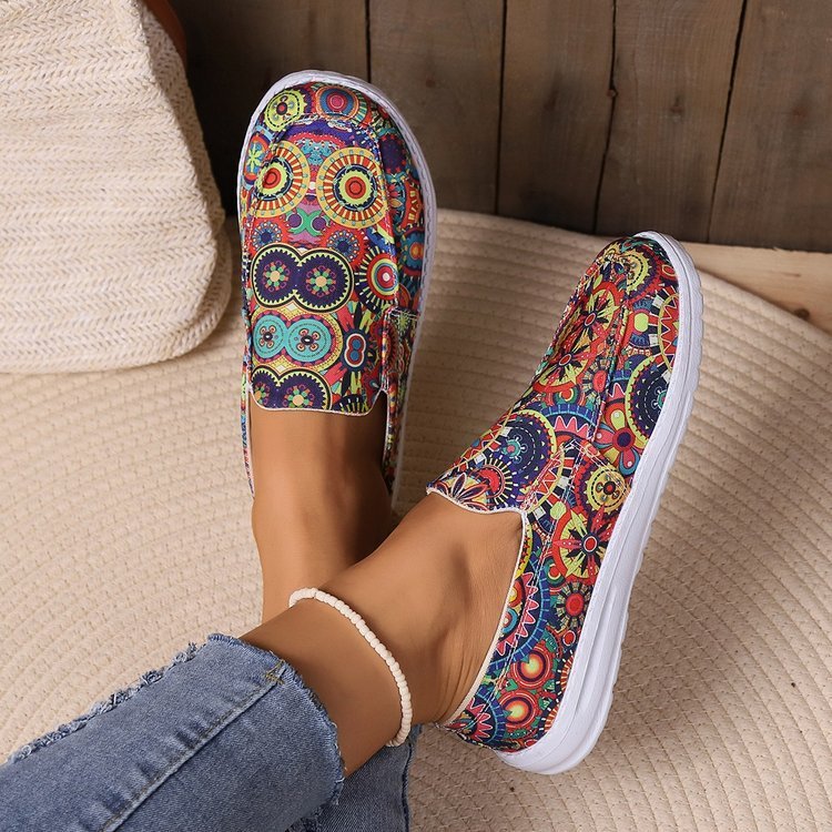 Breathable Slip On Low-top Shoes Female Graffiti Ethnic Style Lazy Canvas - Belvar