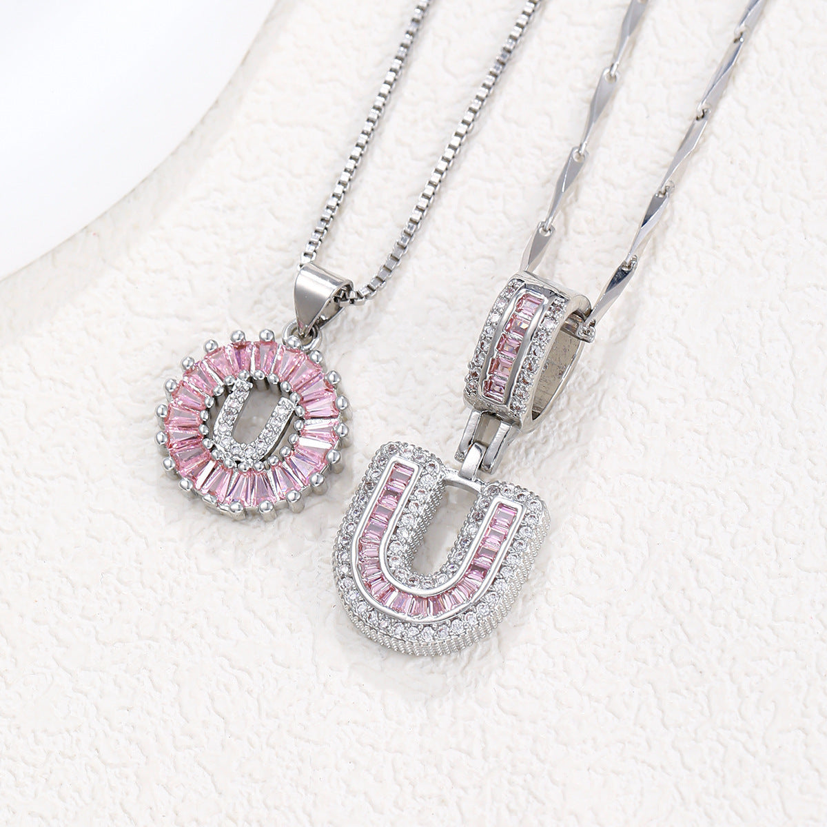 Rock Sugar 26-letter Pendant Necklace For Women, Copper Inlaid Zircon Round Flower Jewelry Set