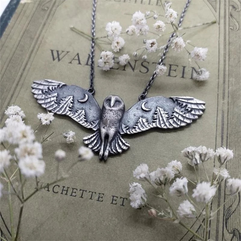 [Silvery Owl Pendant Animal Totem] Vintage Silvery Owl Pendant Necklace Witch Moon Phase Art Necklace Ladies Animal Totem Necklace Jewelry Gift