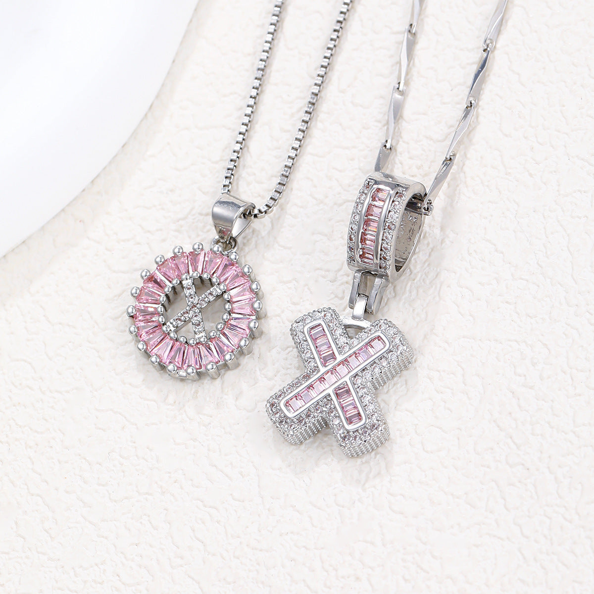 Rock Sugar 26-letter Pendant Necklace For Women, Copper Inlaid Zircon Round Flower Jewelry Set