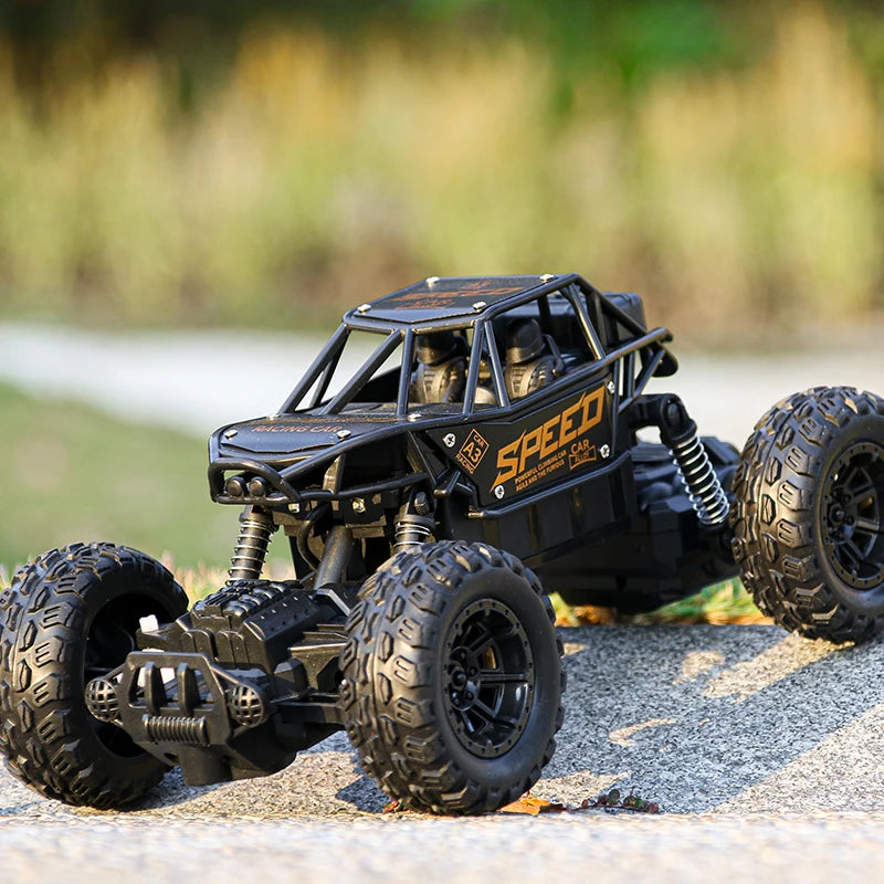 Remote-controlled off-road vehicle high-speed four-wheel drive climbing charging electric car alloy children's toy Remote car