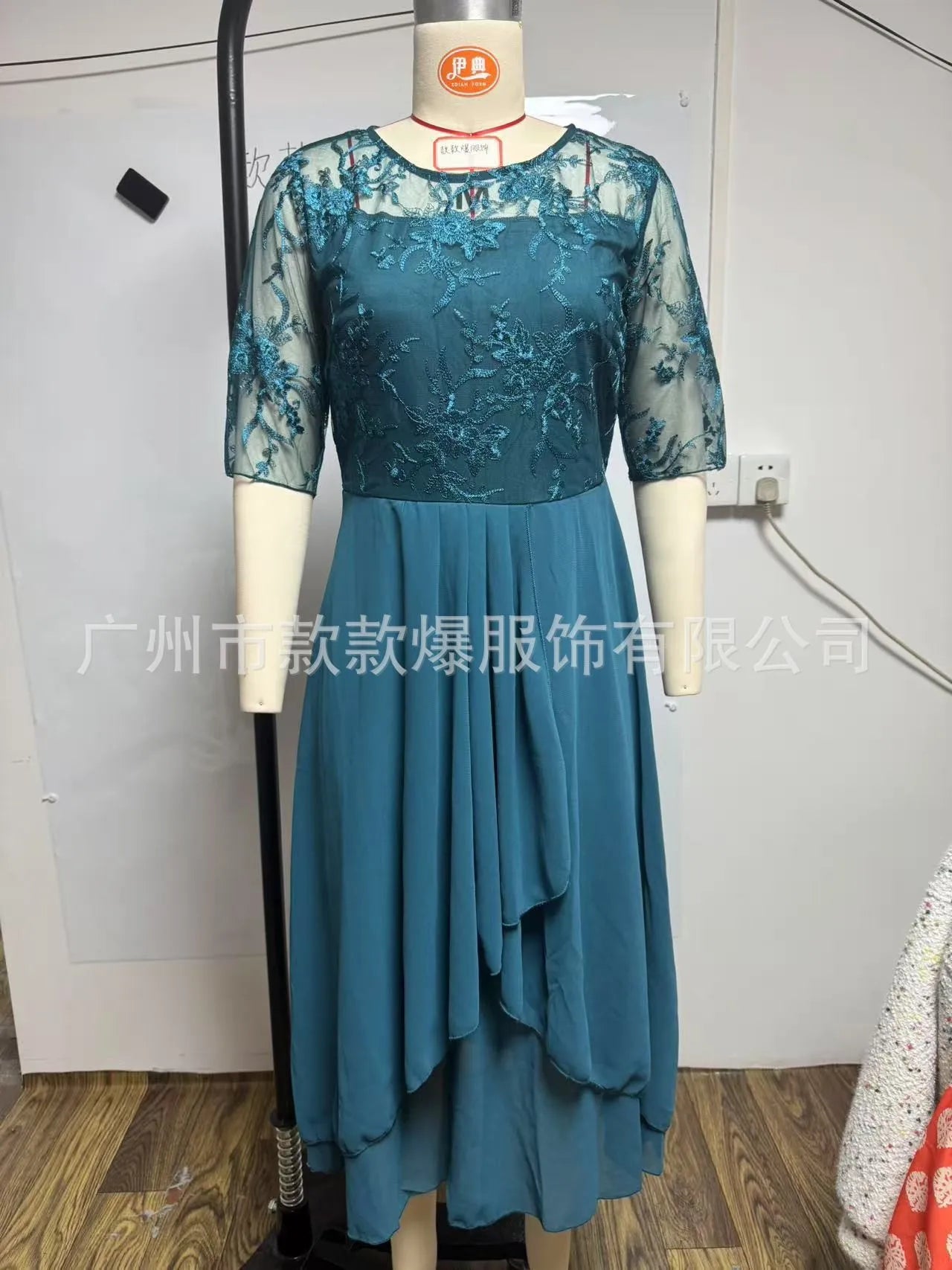 Womens Dresses Romantic Simple Dress With Chiffon Patchwork Lace Hollow Out Long Dress Bridesmaid Evening Dress Women's Wear