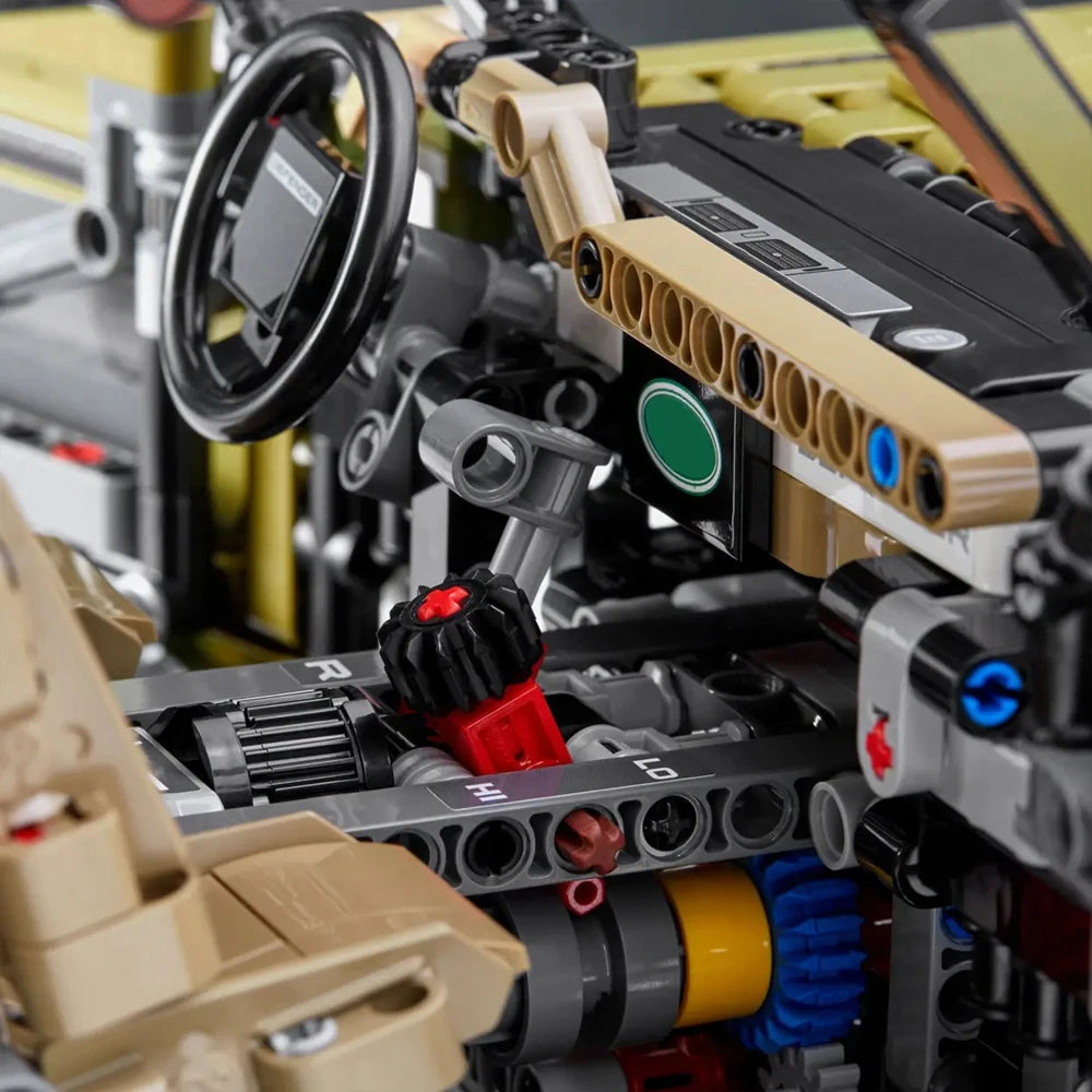 2025 Technical Land Off-road Defender Sports Car Building Blocks Set 2573PCS Model MOC Vehicle Toys Bricks for Boys Adult Gifts