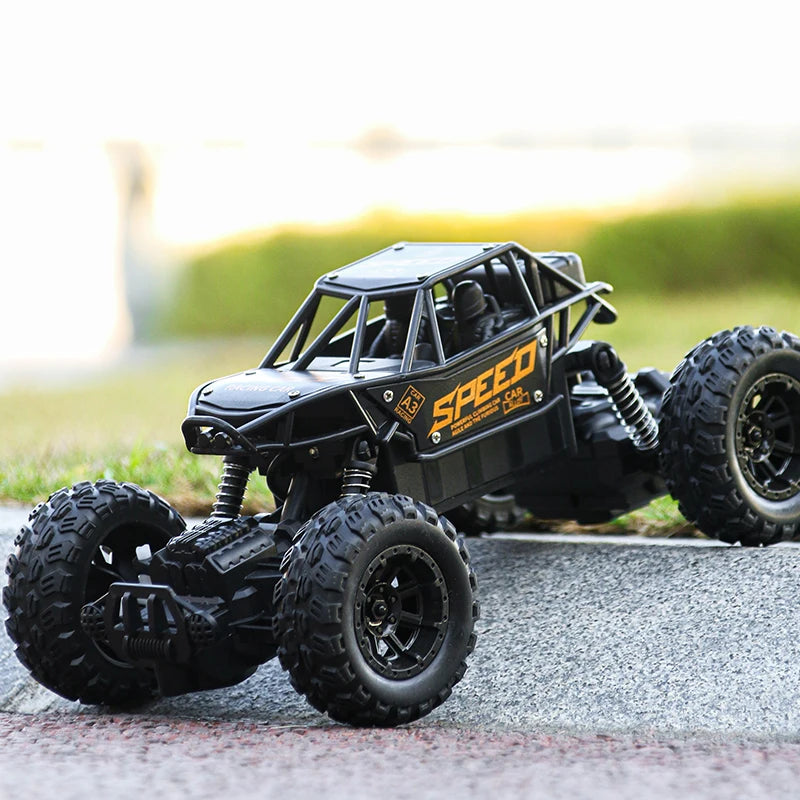 Remote-controlled off-road vehicle high-speed four-wheel drive climbing charging electric car alloy children's toy Remote car