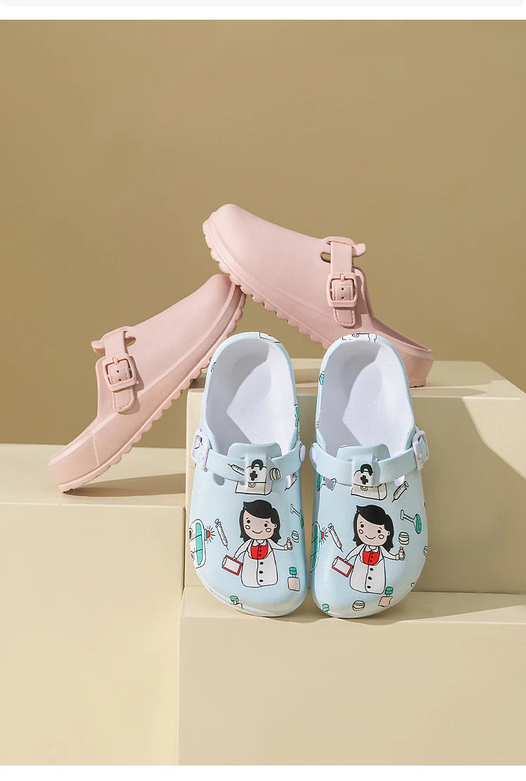 Surgical shoes for men and women breathable specialized protective clogs for doctors nurses and laboratory use sandals