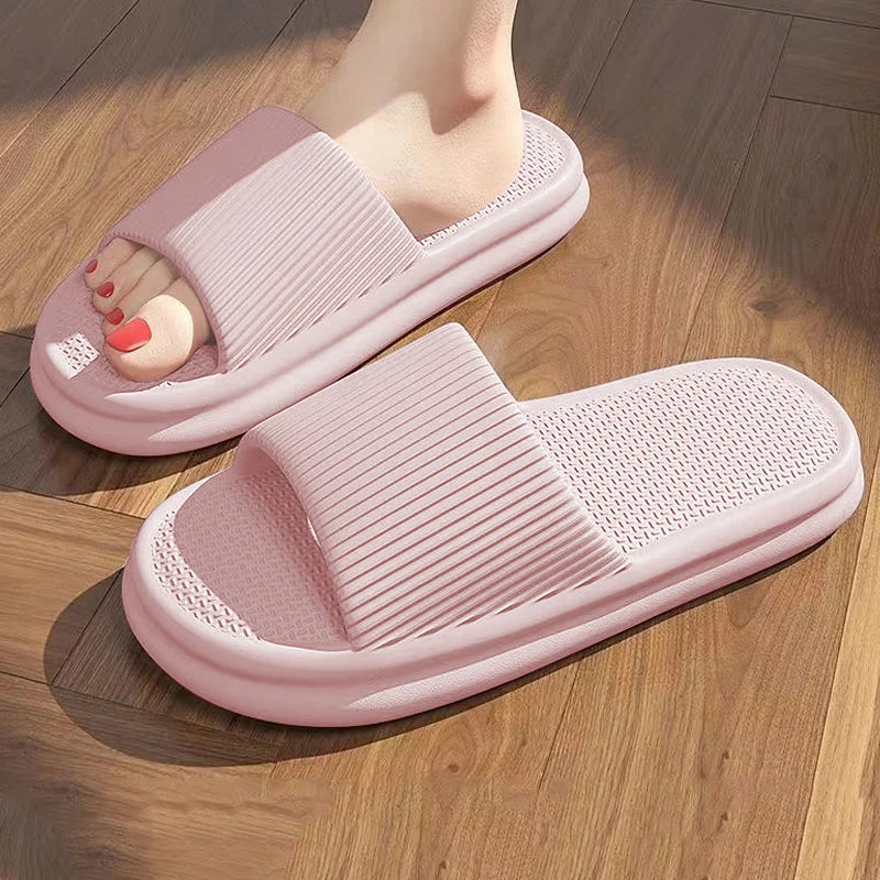 Summer Slippers For Women Men Soft Lightweight Indoor Home Slides Cloud Slipper Men Flat Sandals Beach Shoes Man Male Flip Flops