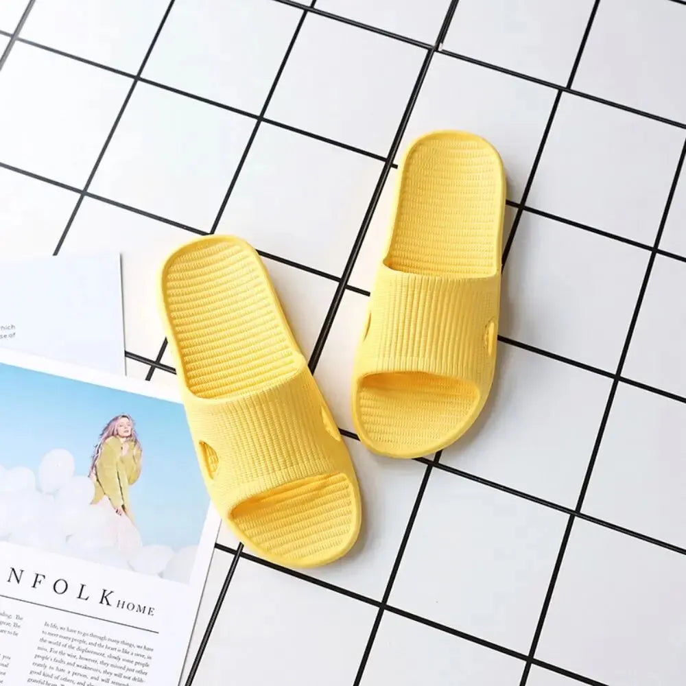 Slippers Female Comfortable Bathroom Living Room Non-Slip Home Hotel Hollow Couple Bathroom Soft Bottom Sandal Slippers