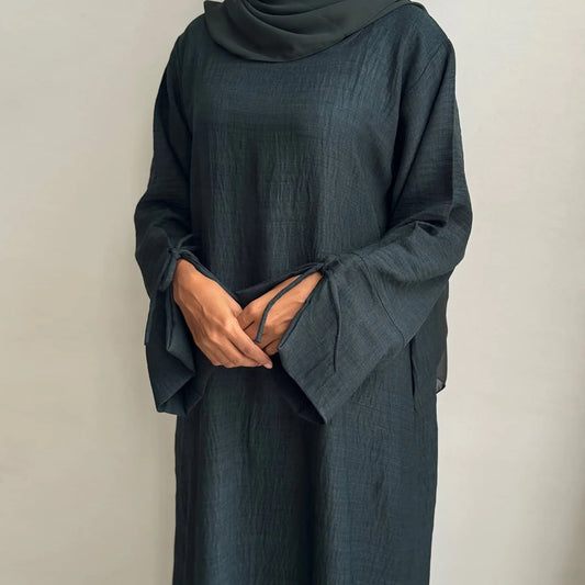 Solid Color Casual Robe from Dubai & Turkey, Comfortable and Stylish Costume for Dress up and Cosplay