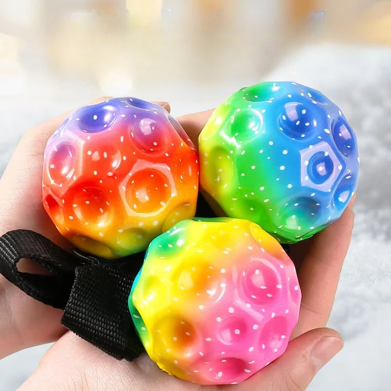 Unpress Toys Wrist High Elastic Hole Hole Moon Stone Foam Swing Ball Children Adult Sports Gifts