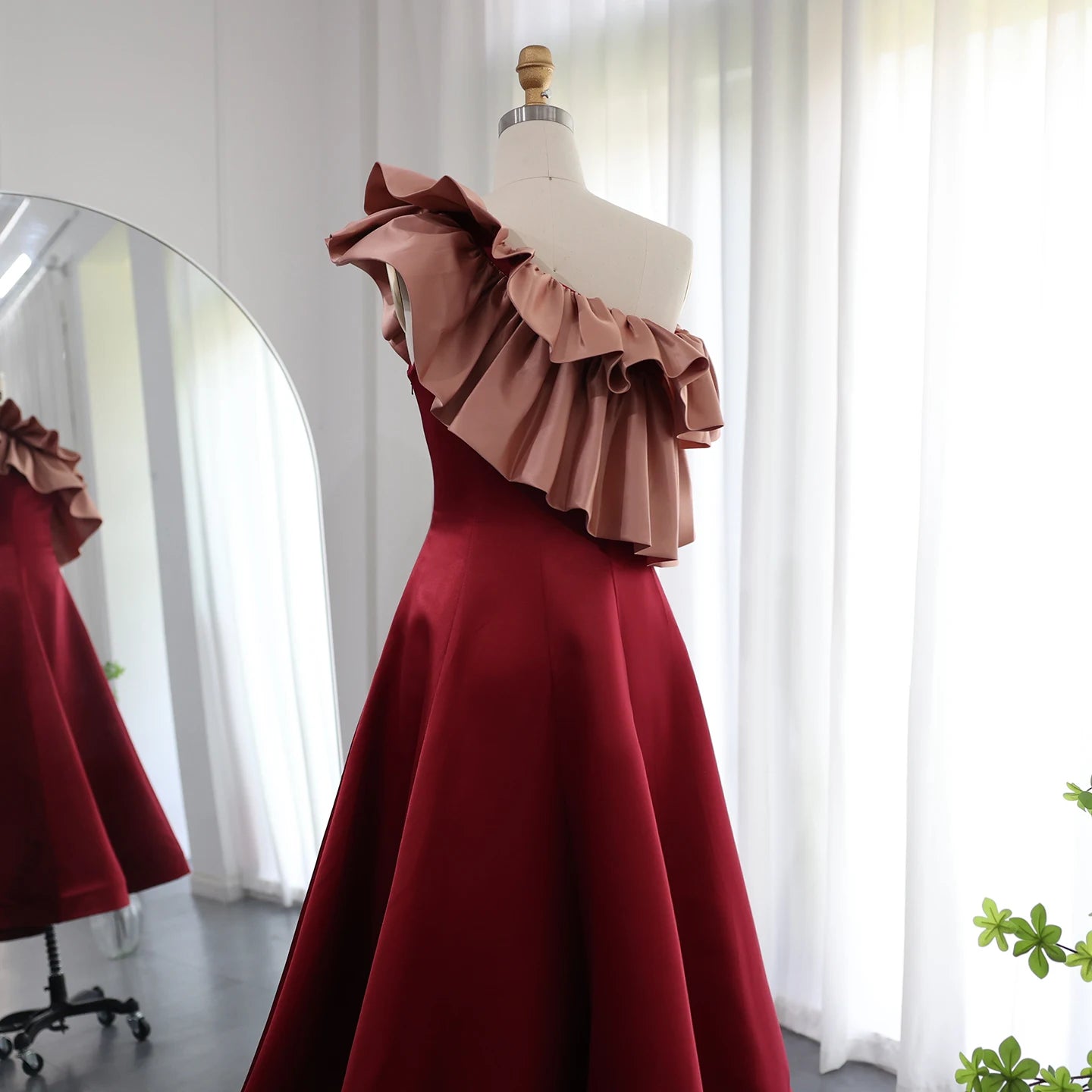 Sharon Said Burgundy Dubai Evening Dresses for Women Wedding Party 2025 Saudi Arabia Midi Short Formal Gowns SF057 Customized