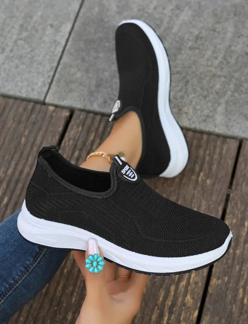 Shoes for Women Lightweight Breathable Big Size Lady Flats Slip on Casual Shoes Outdoor Sport Tennis Shoes Fashion Sneakers