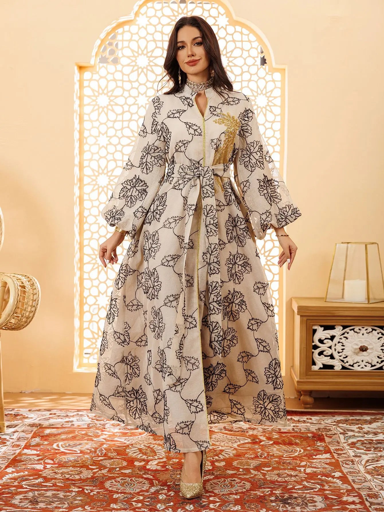 2025 Dubai Luxury Muslim Abaya Gold Floral Embroidered Long Dress Elegant Modest Islam Outerwear for in the MIddle East Women