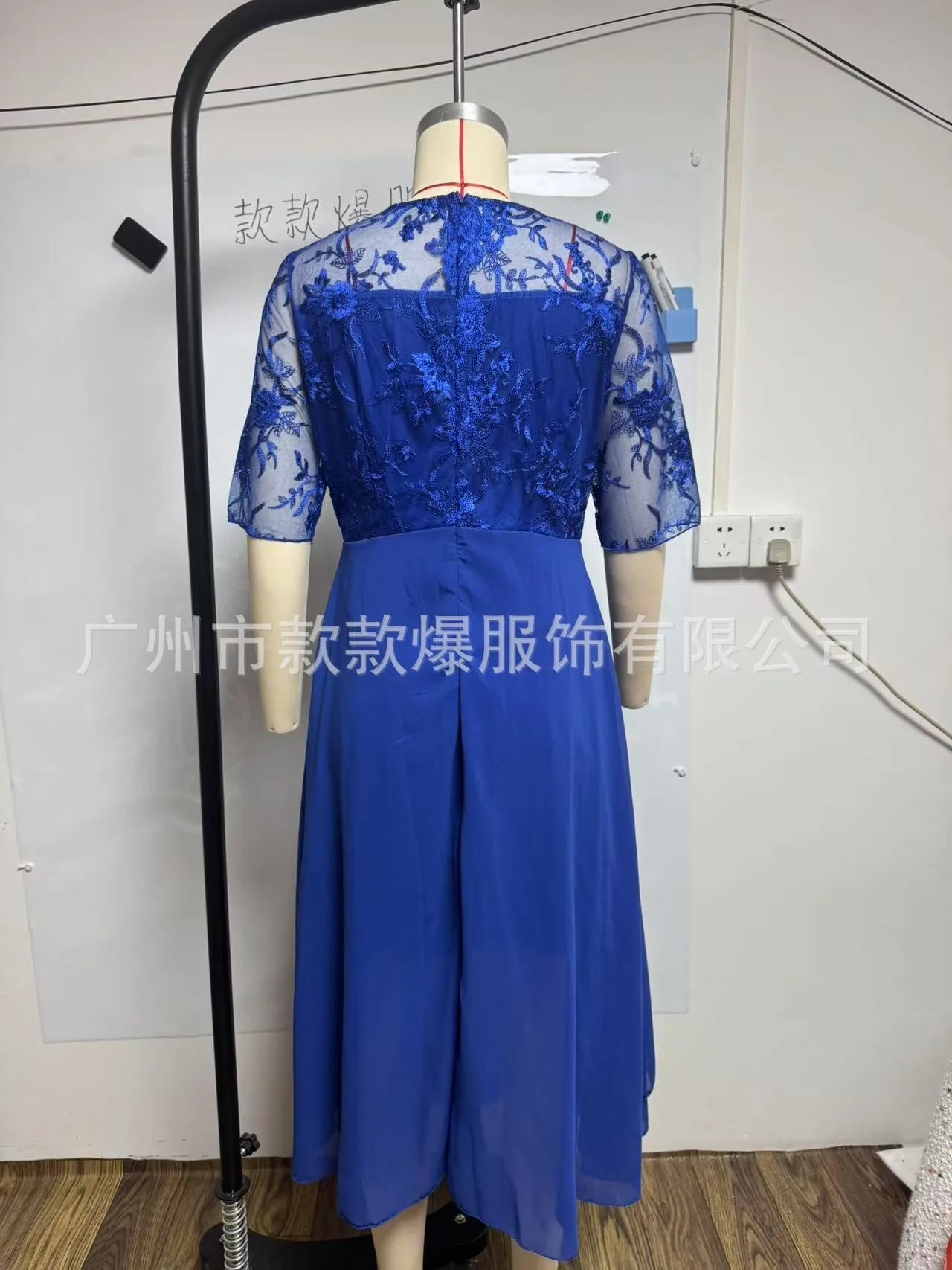 Womens Dresses Romantic Simple Dress With Chiffon Patchwork Lace Hollow Out Long Dress Bridesmaid Evening Dress Women's Wear