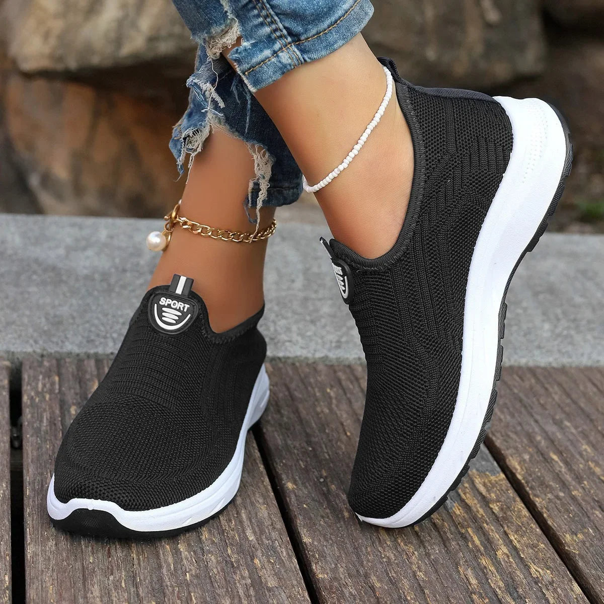 Shoes for Women Lightweight Breathable Big Size Lady Flats Slip on Casual Shoes Outdoor Sport Tennis Shoes Fashion Sneakers