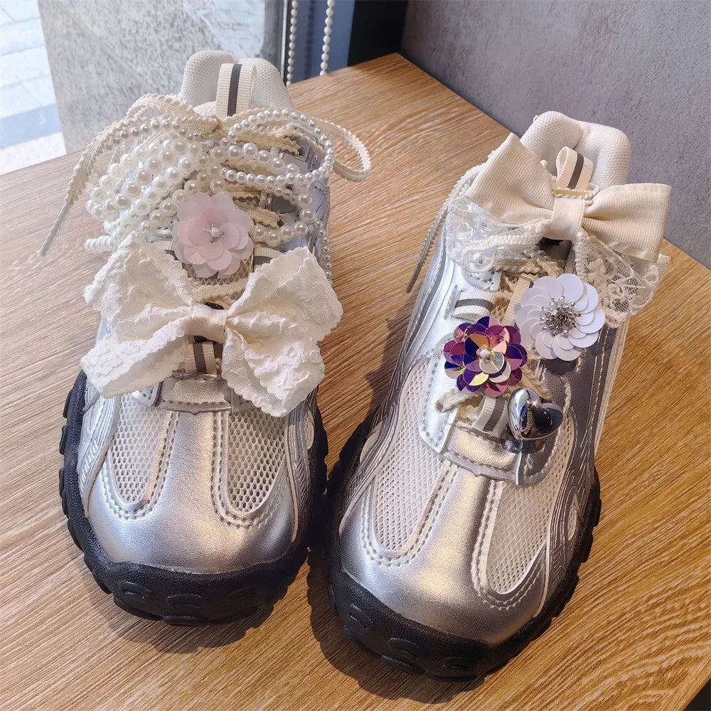 1PCS New Fashion Shoelaces Clips Buckle Decorations Shoe Buckle for Sneaker Leather Rose Bow Heart Shoe Charms Shoes Accessories