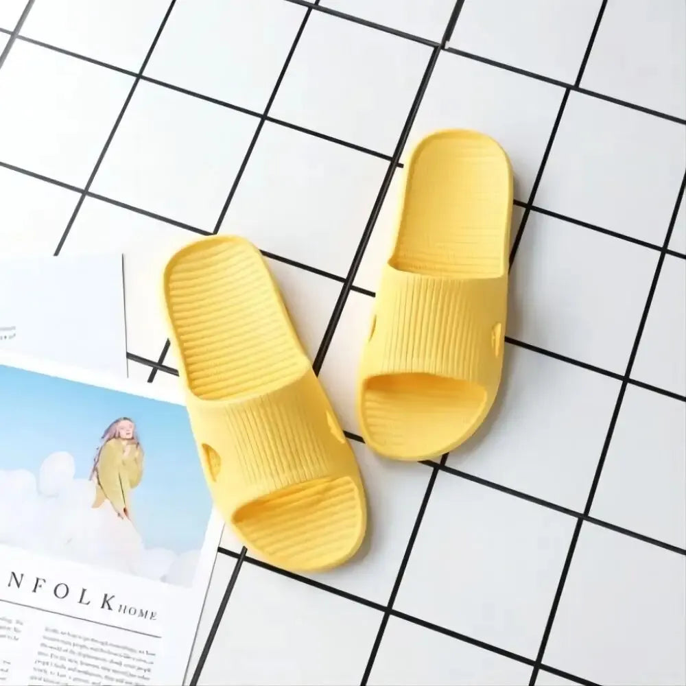 Slippers Female Comfortable Bathroom Living Room Non-Slip Home Hotel Hollow Couple Bathroom Soft Bottom Sandal Slippers