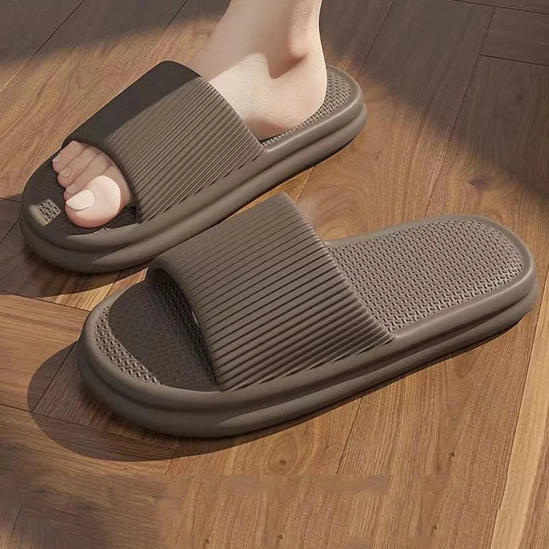 Summer Slippers For Women Men Soft Lightweight Indoor Home Slides Cloud Slipper Men Flat Sandals Beach Shoes Man Male Flip Flops