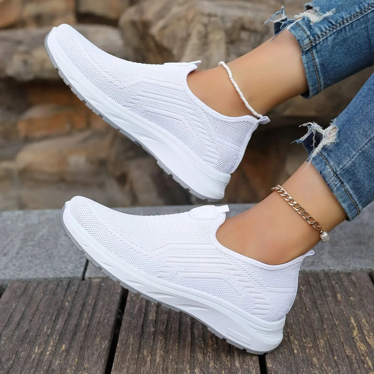 Shoes for Women Lightweight Breathable Big Size Lady Flats Slip on Casual Shoes Outdoor Sport Tennis Shoes Fashion Sneakers