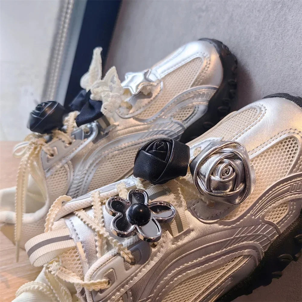 1PCS New Fashion Shoelaces Clips Buckle Decorations Shoe Buckle for Sneaker Leather Rose Bow Heart Shoe Charms Shoes Accessories