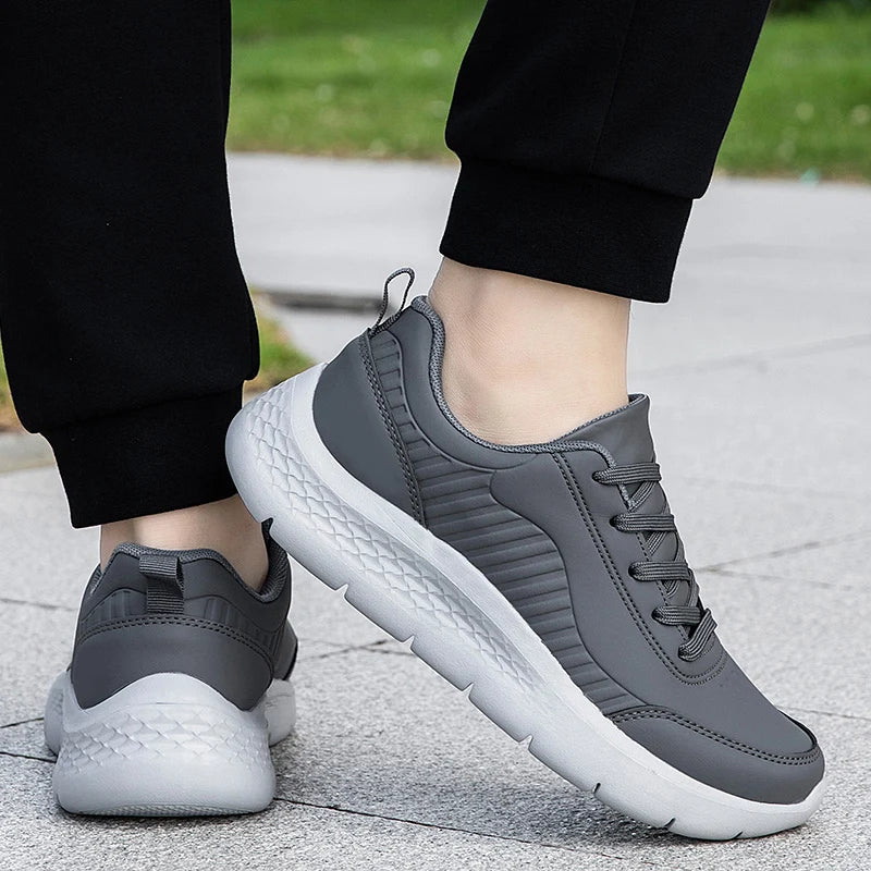 Men's sports shoes - Lightweight, anti-slip, water-resistant, comfortable and soft sole - Hiking shoes - Lightweight, anti-slip, - Belvar