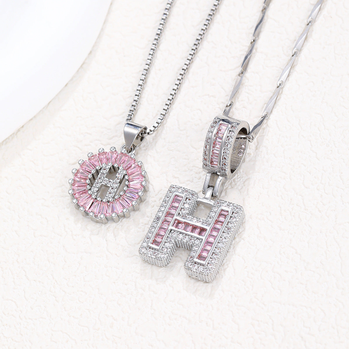 Rock Sugar 26-letter Pendant Necklace For Women, Copper Inlaid Zircon Round Flower Jewelry Set